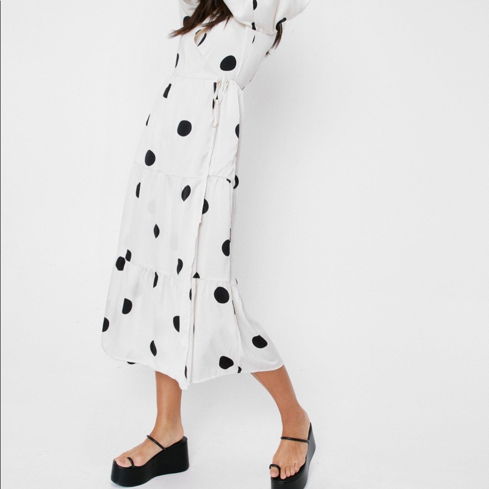 Polka Dot Print Wrap Midi Dress - M Nasty Gal